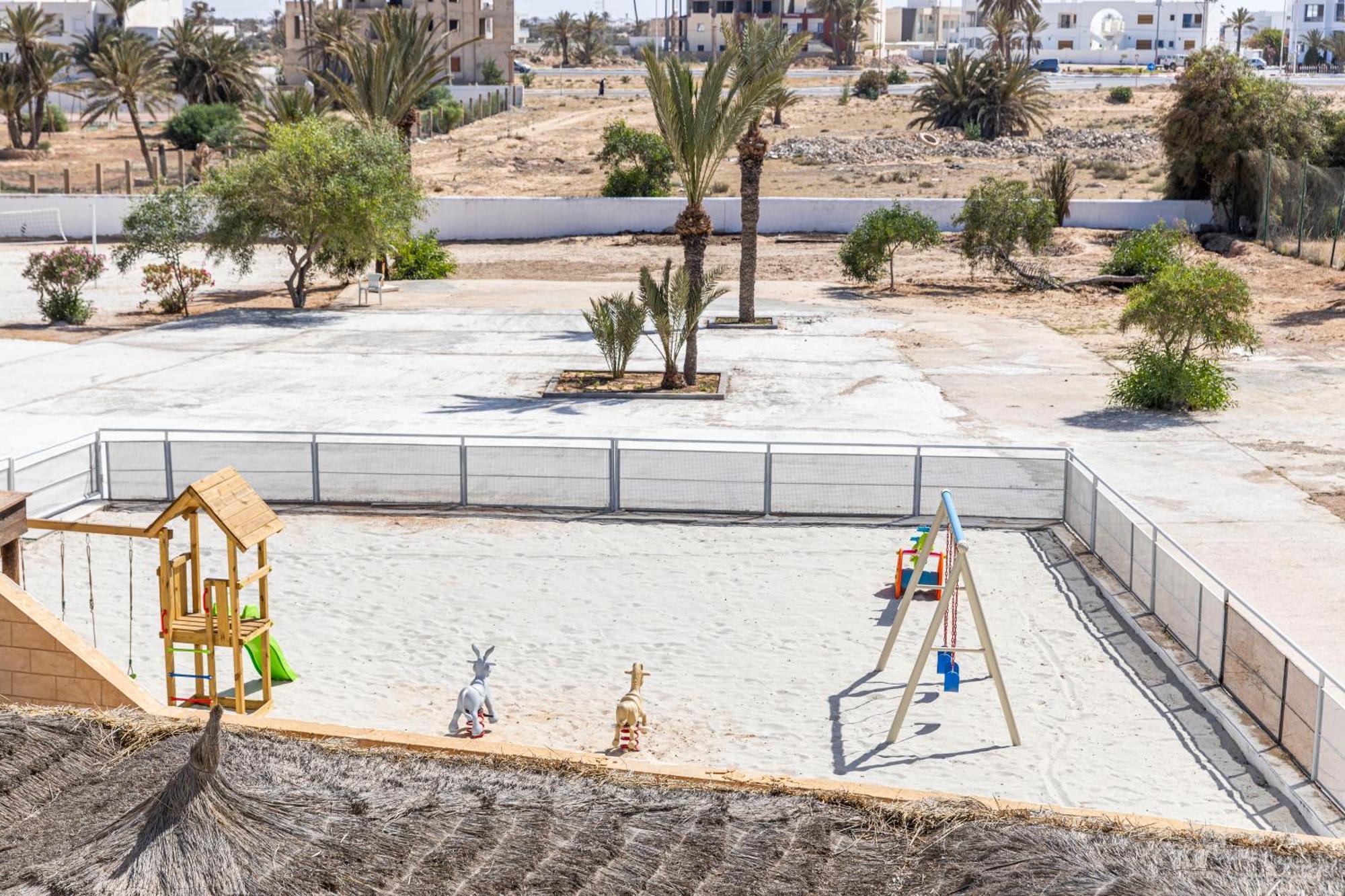 Le Petit Palais Djerba & Spa Houmt Souk  Exteriör bild
